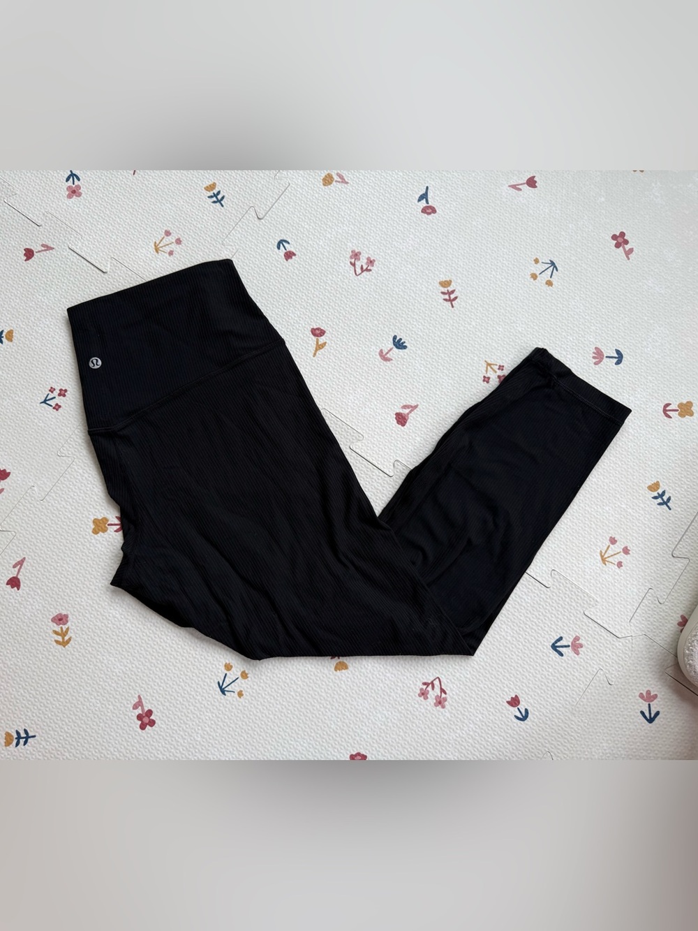 Lululemon Ribbed Contoured High-Rise Tight 28”